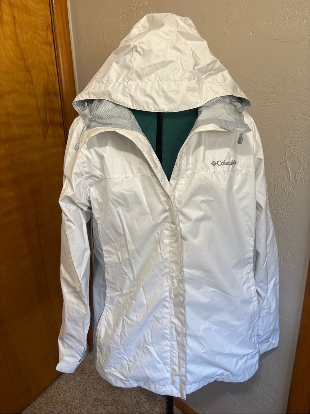 Columbia White Hooded Waterproof Women's Jacket